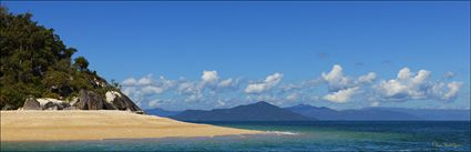 Bowden Island to the Cardwell Range - QLD (PBH4 00 14688)